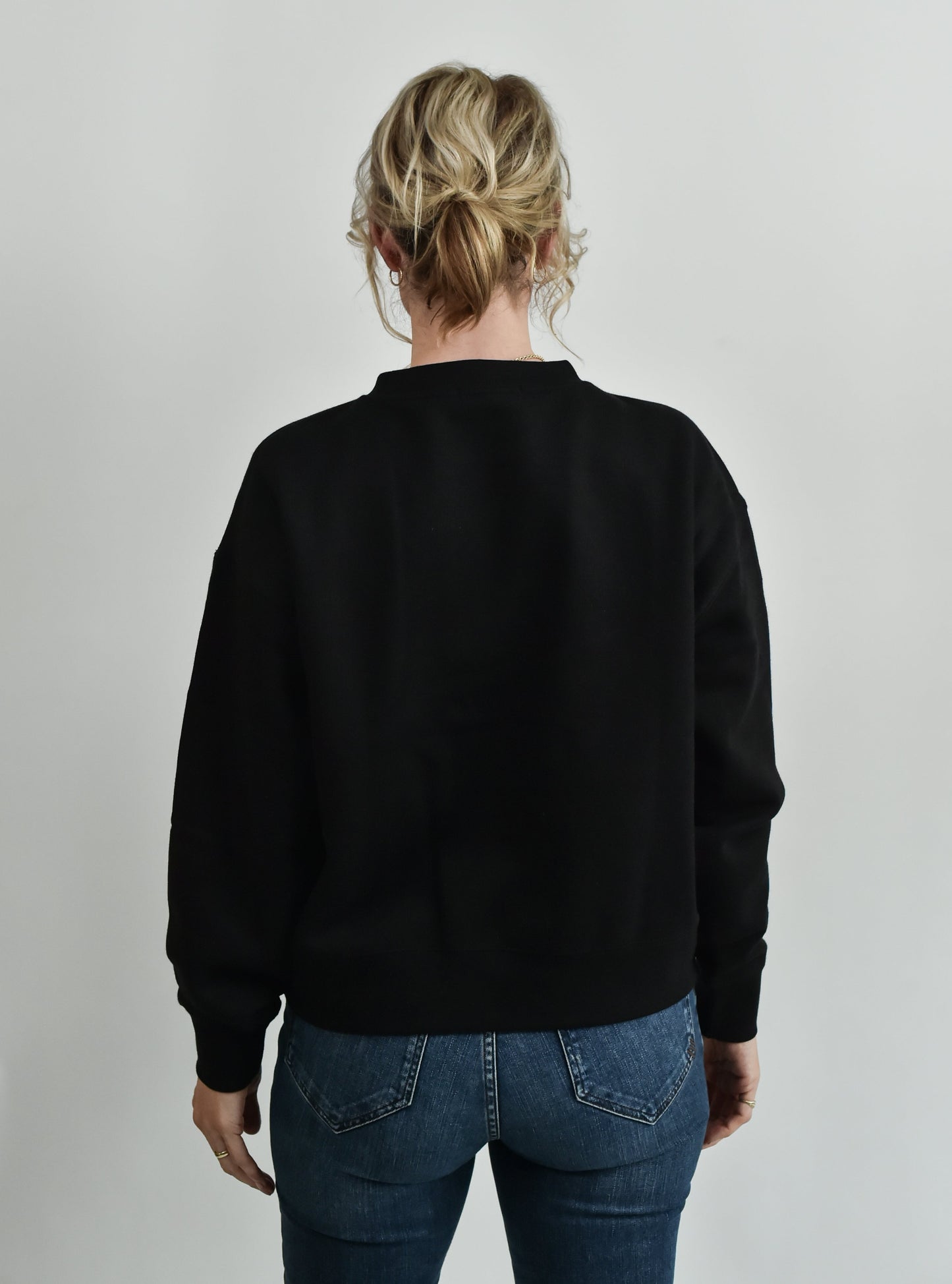 Black sweatshirt with leopard embroidered star